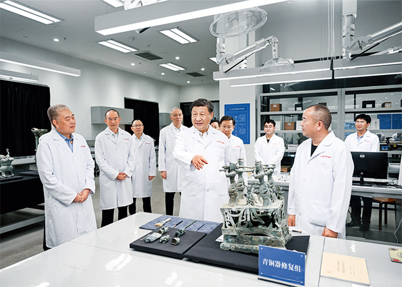 2023��7��25����27�����й���������ǡ�������ϯ�������ί��ϯϰ��ƽ���Ĵ�����������26��������ϰ��ƽ��λ�ڵ����й㺺�е����ǶѲ��������������޸�����ͬ�ֳ�����ְԱ���Ƚ����� �»������ л����/��